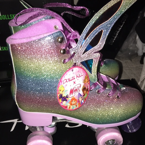 🦋🆕Dolls Kill x Winx Club LIGHT UP!”Fly To Freedom”Quad Roller Skates!BNIB🛼🦋 - Picture 11 of 17